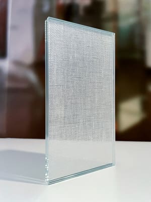 Verres avec insertion de textiles, pour la maison, les hôtels, les bureaux